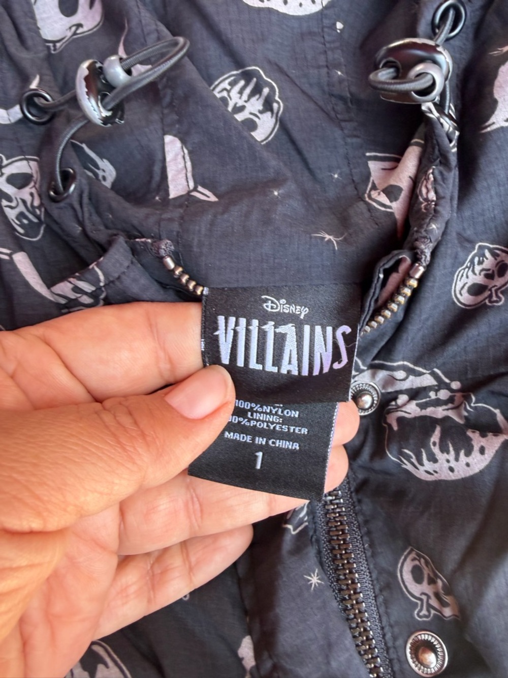 Disney Villains Poison Apple Rain Jacket - Picture 5 of 6